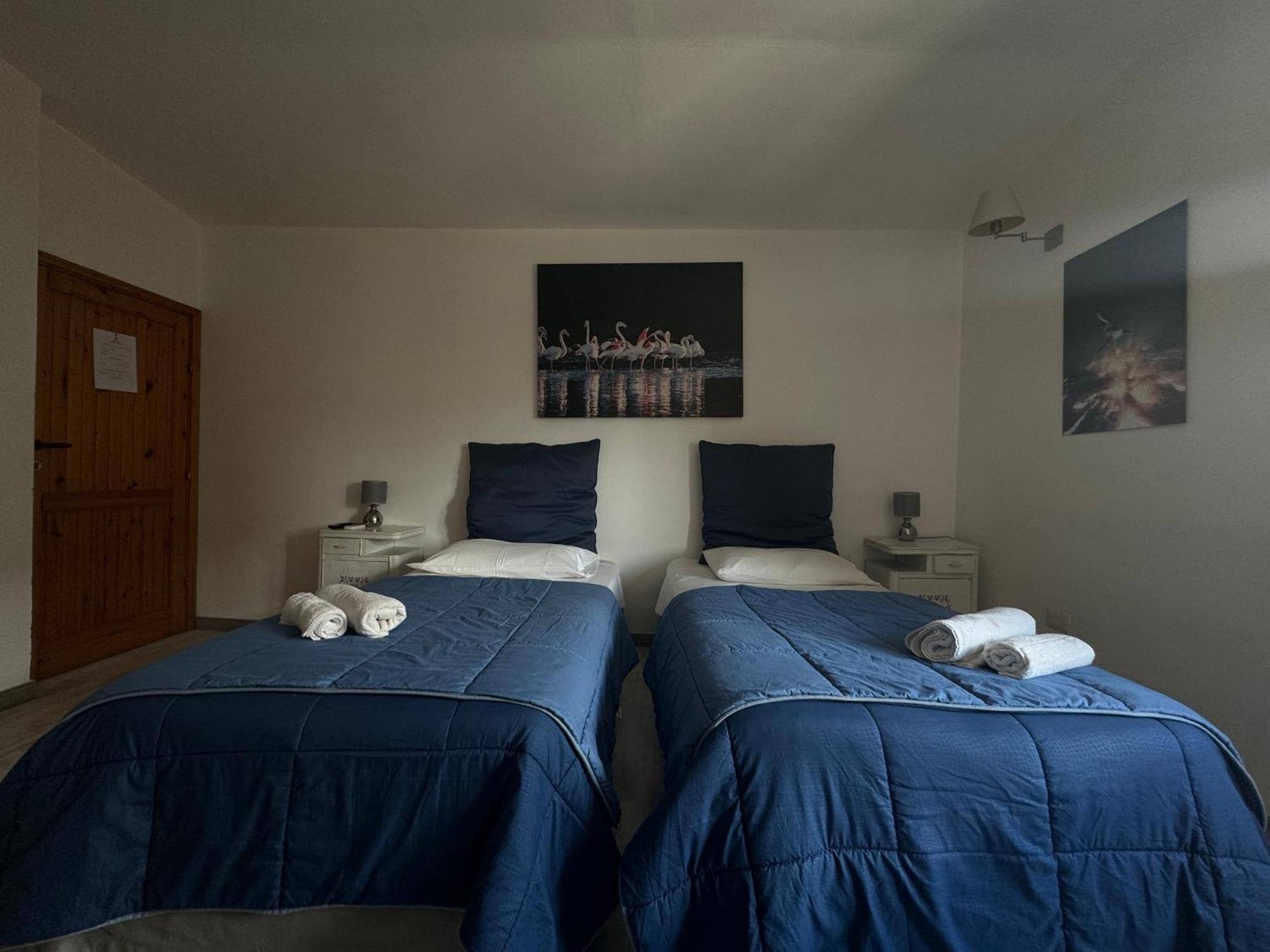 Pm 1 Via Armando Diaz Guest House Олбия Екстериор снимка
